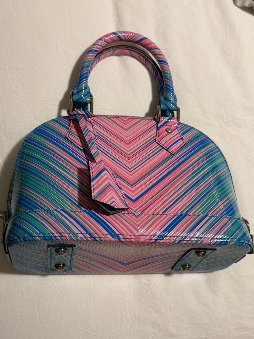 ⭐️RARE⭐️ Louis Vuitton Epi leather tropical print, Alma BB - Picture 2 of 9